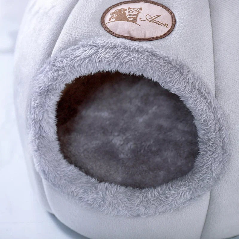 George Deep Sleep Comfy Pet Bed for cats, designed for ultimate comfort and restful sleep.