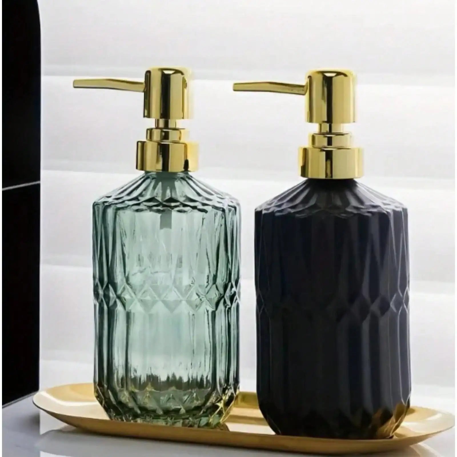 Dina Glass Pump Bottle