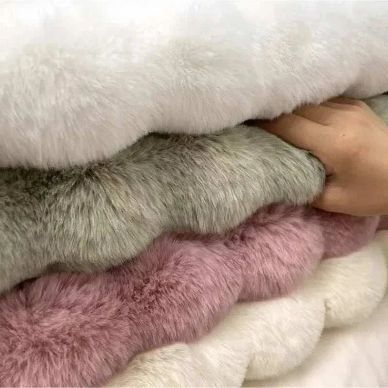 Round Wynter rug showcasing soft, high-quality materials in various colors for a cozy, stylish living space.