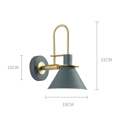 Sleek Dexter wall lamp with adjustable arm and modern design.