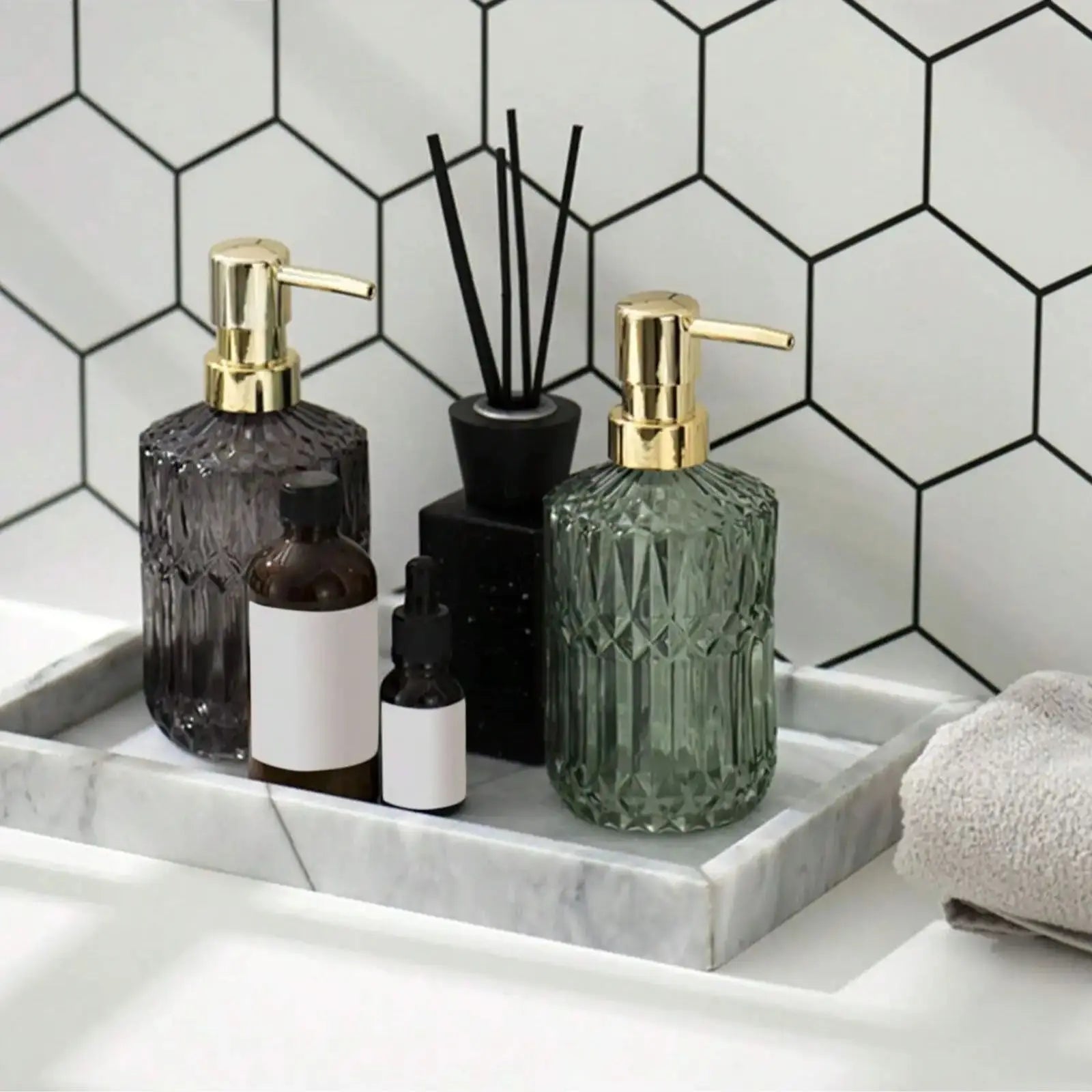 Dina Glass Pump Bottle