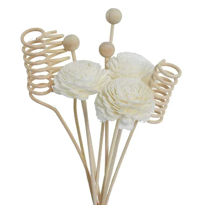 Yeulion Diffuser Sticks with floral design for aromatherapy and home elegance.